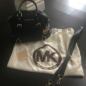 Michael Kors Black Leather handbag